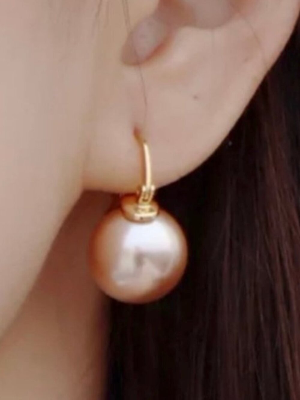 Kate Spade Gold Tone Pearl Drop Earrings Classic Elegant Leverback Earrings - Picture 3 of 3